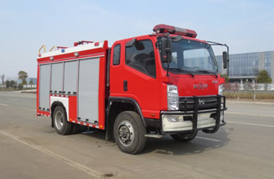 凯马越野3.5吨消防车