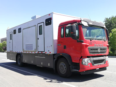 江特牌JDF5180XCSZ6型厕所车